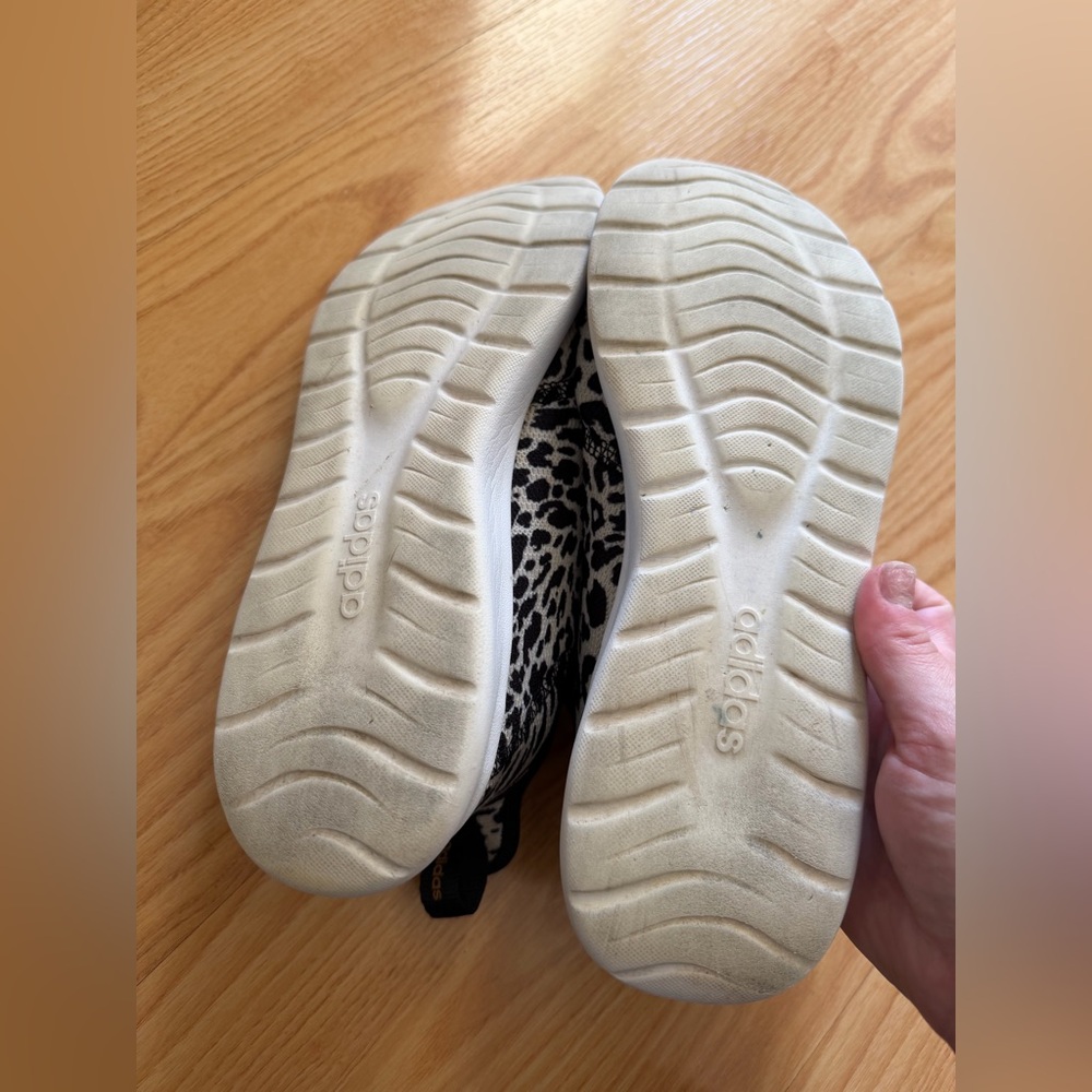 Adidas Women’s Cloudfoam Pure 2.0 sneaker size 8 - Picture 7 of 7